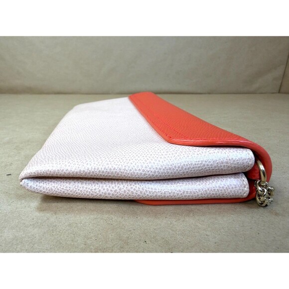 Authentic Pre-Owned Furla Multicolor Leather Metropolis Chain Clutch